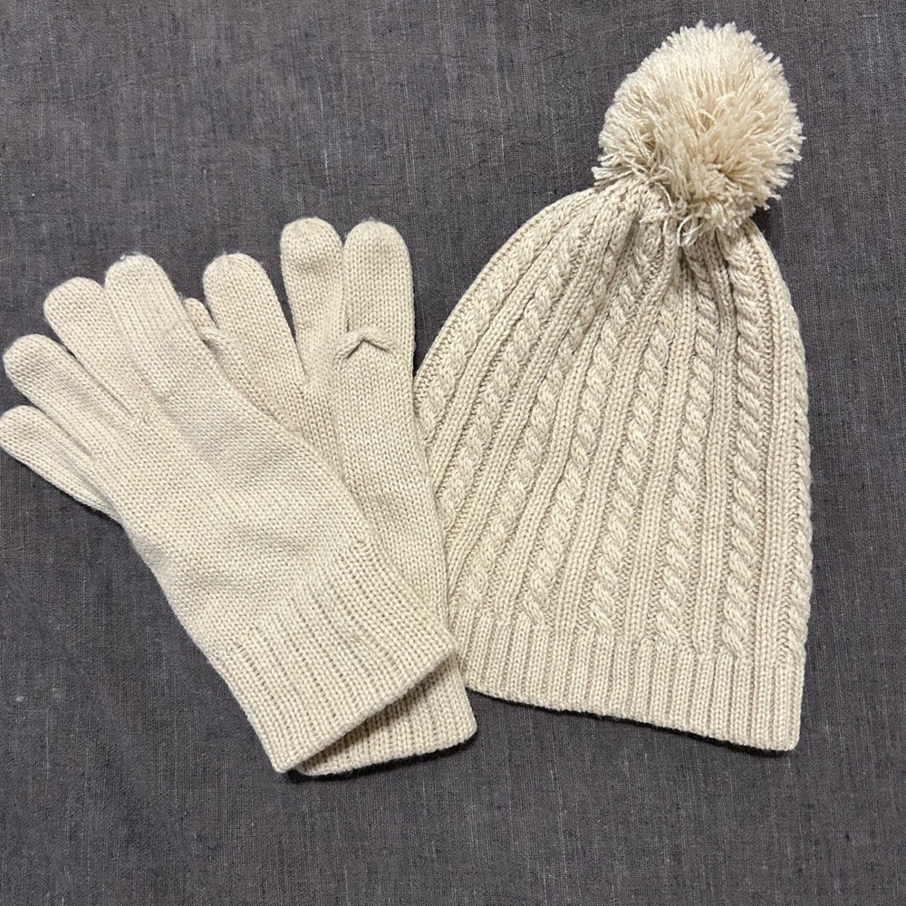 Knit Hat & Glove Set